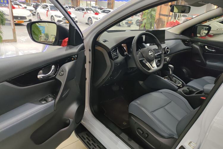 Used Nissan Qashqai 2025 Honor 2.0L CVT XV+ Leading Edition Driver Seat