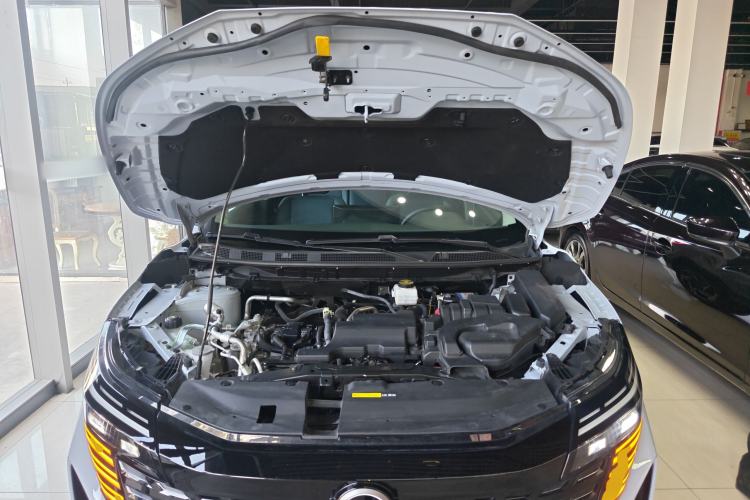 Used Nissan Qashqai 2025 Honor 2.0L CVT XV+ Leading Edition Engine Bay