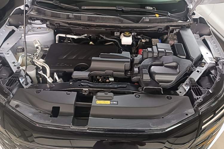 Used Nissan Qashqai 2025 Honor 2.0L CVT XV+ Leading Edition Engine Bay