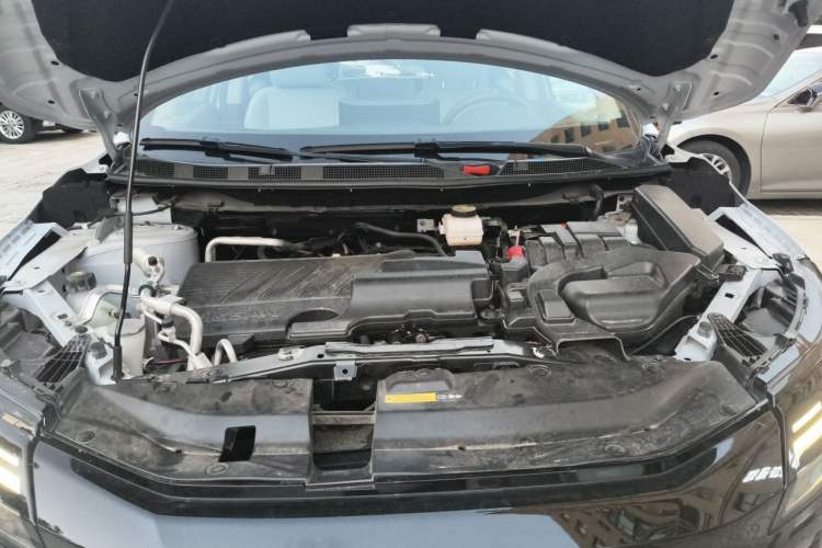 Used Nissan Qashqai 2025 Facelifted Honor 2.0L CVT XV+ Leading Edition Engine Bay