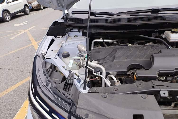 Used Nissan Qashqai 2025 Honor 2.0L CVT XV+ Leading Edition Engine Bay Right