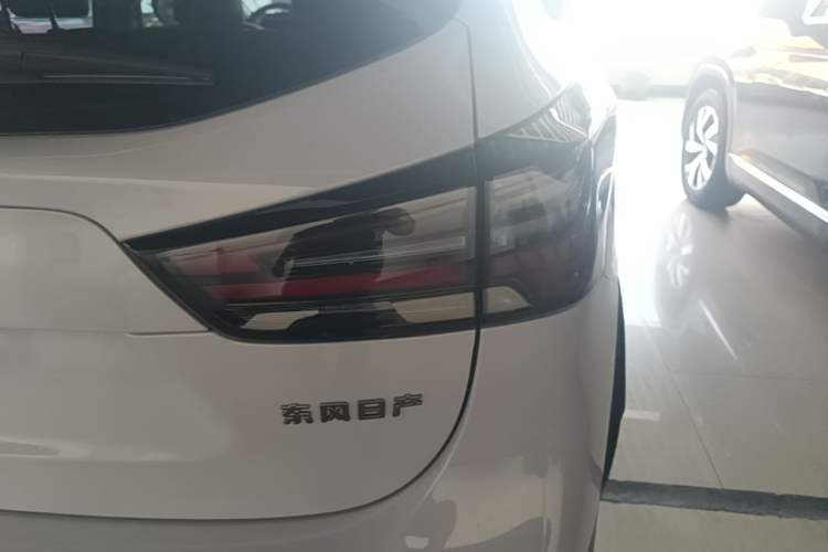 Used Nissan Qashqai 2025 Honor 2.0L CVT XV+ Leading Edition Exterior 3