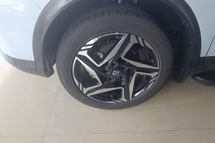Used Nissan Qashqai 2025 Honor 2.0L CVT XV+ Leading Edition Exterior 4