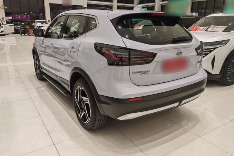 Used Nissan Qashqai 2025 Honor 2.0L CVT XV+ Leading Edition Exterior 5