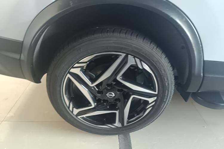 Used Nissan Qashqai 2025 Honor 2.0L CVT XV+ Leading Edition Exterior 5