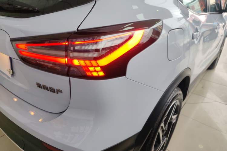 Used Nissan Qashqai 2025 Honor 2.0L CVT XV+ Leading Edition Exterior 6