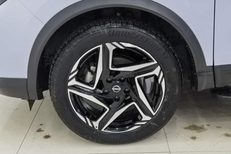 Used Nissan Qashqai 2025 Honor 2.0L CVT XV+ Leading Edition Exterior 8