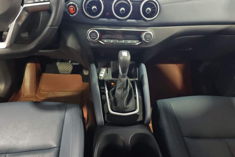 Used Nissan Qashqai 2025 Honor 2.0L CVT XV+ Leading Edition Gear Lever