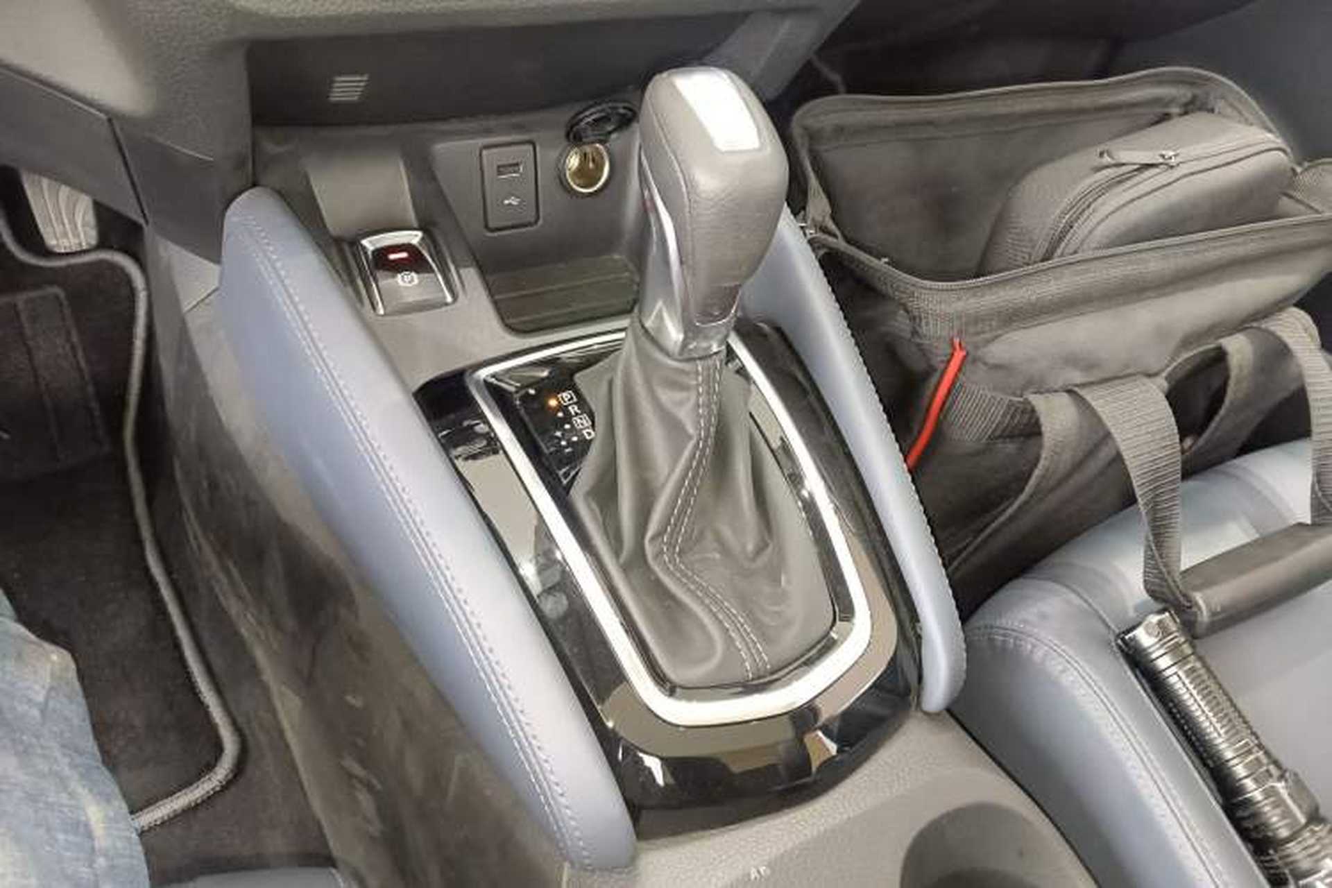 Used Nissan Qashqai 2025 Honor 2.0L CVT XV+ Leading Edition Gear Lever