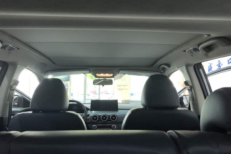 Used Nissan Qashqai 2025 Honor 2.0L CVT XV+ Leading Edition Headliner