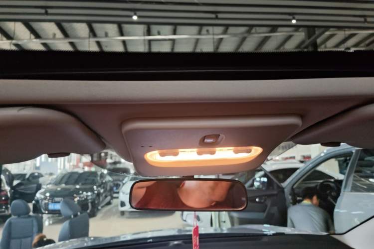 Used Nissan Qashqai 2025 Honor 2.0L CVT XV+ Leading Edition Headliner