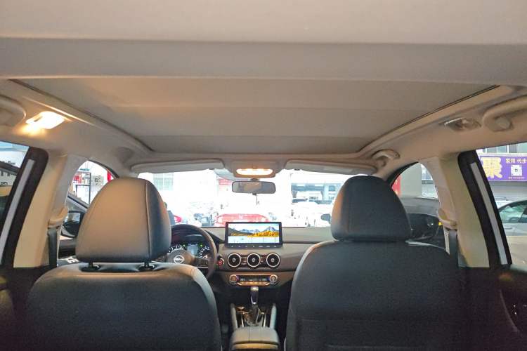 Used Nissan Qashqai 2025 Honor 2.0L CVT XV+ Leading Edition Headliner