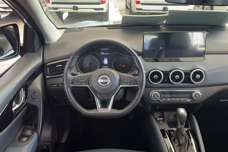 Used Nissan Qashqai 2025 Honor 2.0L CVT XV+ Leading Edition Interior 2