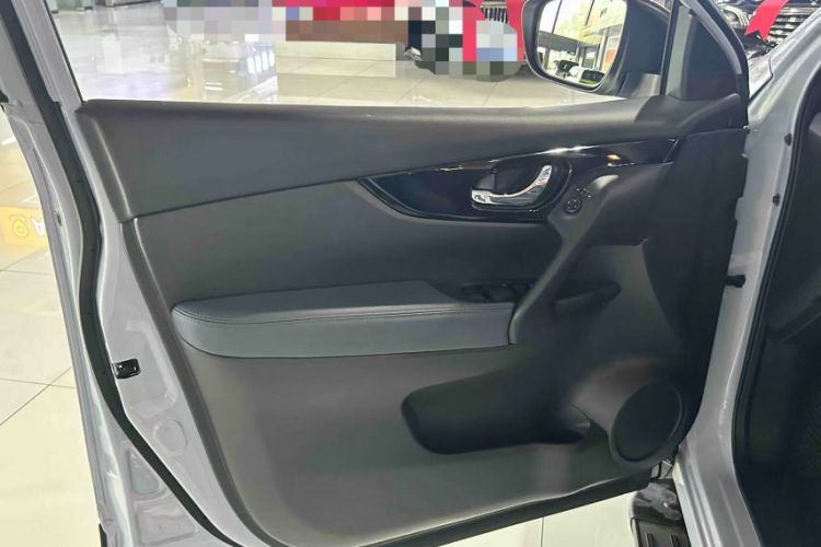 Used Nissan Qashqai 2025 Honor 2.0L CVT XV+ Leading Edition Interior 9