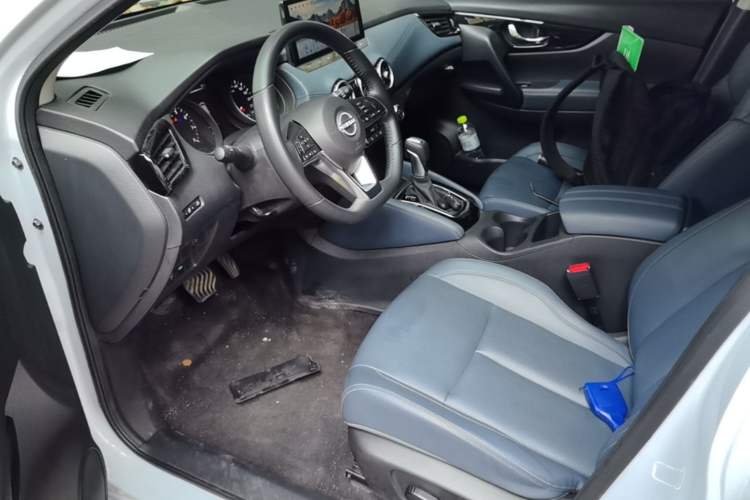 Used Nissan Qashqai 2025 Honor 2.0L CVT XV+ Leading Edition Left Front Seat