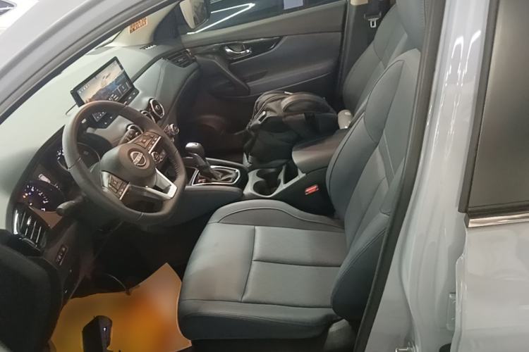 Used Nissan Qashqai 2025 Honor 2.0L CVT XV+ Leading Edition Left Front Seat