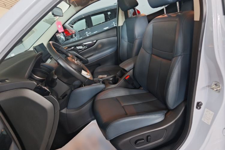 Used Nissan Qashqai 2025 Honor 2.0L CVT XV+ Leading Edition Left Front Seat