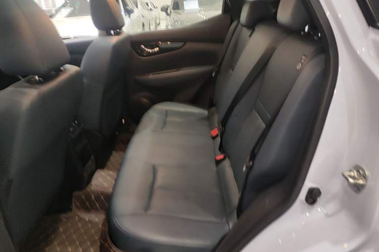 Used Nissan Qashqai 2025 Honor 2.0L CVT XV+ Leading Edition Left Rear Seat