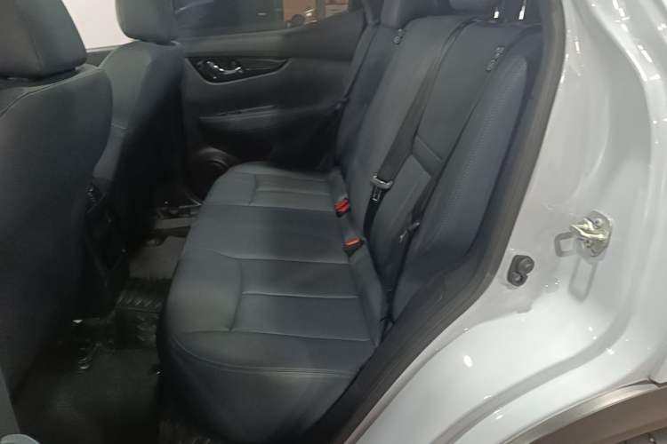 Used Nissan Qashqai 2025 Honor 2.0L CVT XV+ Leading Edition Left Rear Seat