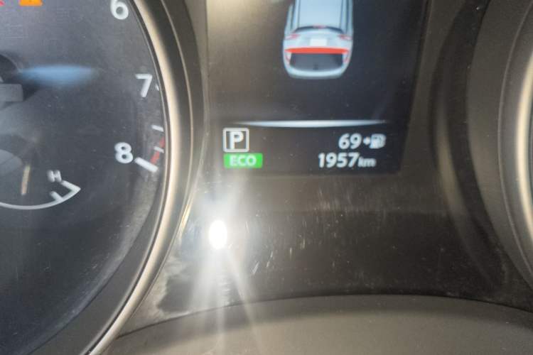 Used Nissan Qashqai 2025 Facelifted Honor 2.0L CVT XV+ Leading Edition Odometer Close Up
