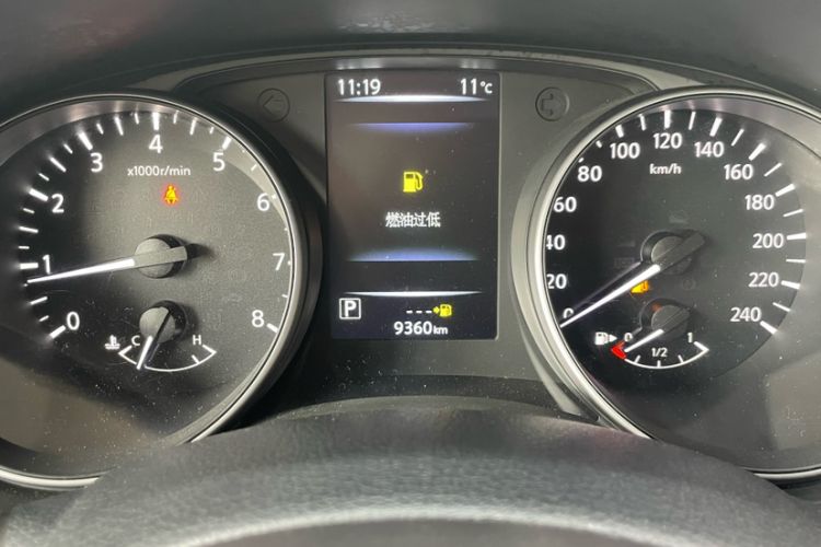 Used Nissan Qashqai 2025 Honor 2.0L CVT XV+ Leading Edition Odometer Close Up