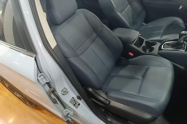Used Nissan Qashqai 2025 Honor 2.0L CVT XV+ Leading Edition Right Front Seat