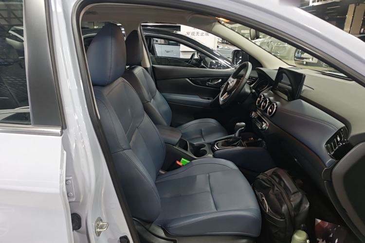 Used Nissan Qashqai 2025 Honor 2.0L CVT XV+ Leading Edition Right Front Seat