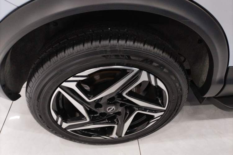 Used Nissan Qashqai 2025 Honor 2.0L CVT XV+ Leading Edition Right Rear Wheel Hub