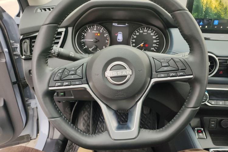 Used Nissan Qashqai 2025 Honor 2.0L CVT XV+ Leading Edition Steering Wheel