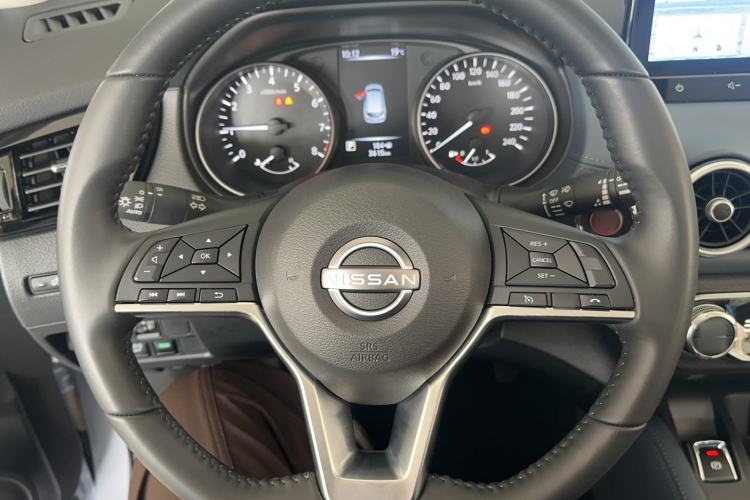 Used Nissan Qashqai 2025 Honor 2.0L CVT XV+ Leading Edition Steering Wheel