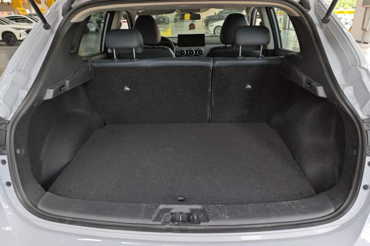 Used Nissan Qashqai 2025 Honor 2.0L CVT XV+ Leading Edition Trunk