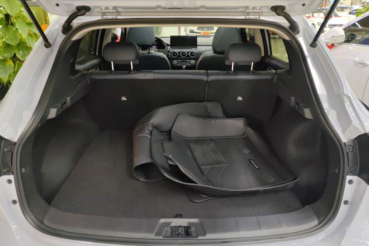 Used Nissan Qashqai 2025 Honor 2.0L CVT XV+ Leading Edition Trunk