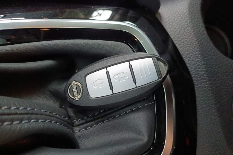 Used Nissan Qashqai 2025 Honor 2.0L CVT XV+ Leading Edition Vehicle Key