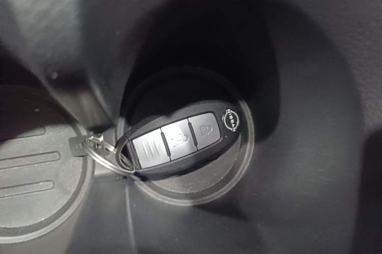 Used Nissan Qashqai 2025 Honor 2.0L CVT XV+ Leading Edition Vehicle Key