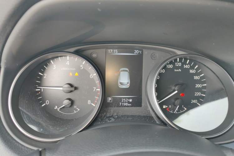 Used Nissan Qashqai 2025 Honor 2.0L CVT XV Genuine Edition Instrument Cluster