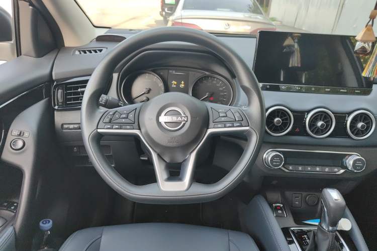 Used Nissan Qashqai 2025 Honor 2.0L CVT XV Genuine Edition Steering Wheel