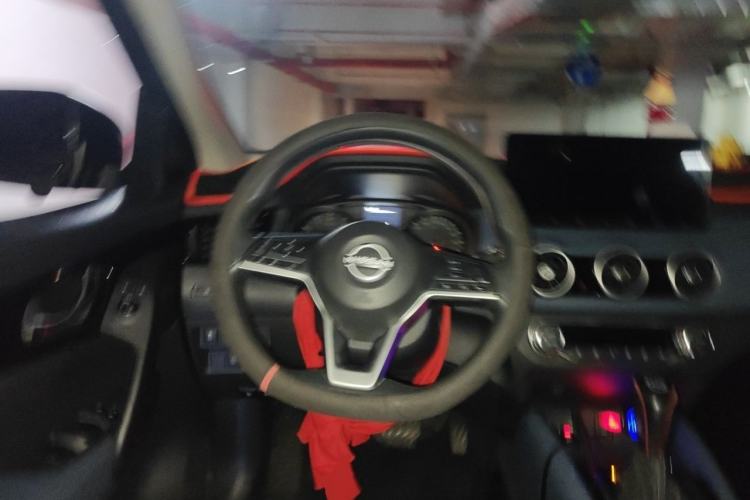 Used Nissan Qashqai 2025 Honor 2.0L CVT XV Genuine Edition Steering Wheel