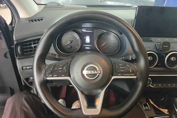 Used Nissan Qashqai 2025 Honor 2.0L CVT XV Genuine Edition Steering Wheel