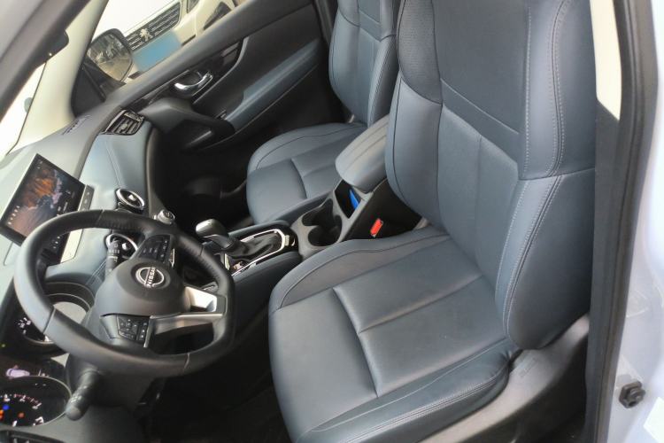 Used Nissan Qashqai 2025 Honor 2.0L CVT XV+ Leading Edition Left Front Seat