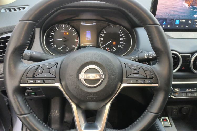 Used Nissan Qashqai 2025 Honor 2.0L CVT XV+ Leading Edition Steering Wheel