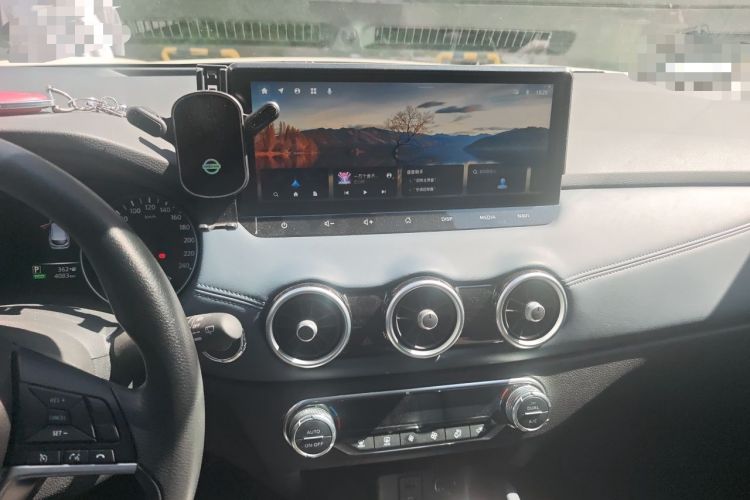 Used Nissan Qashqai 2025 Honor 2.0L CVT XV Genuine Edition Audio And AC Panel