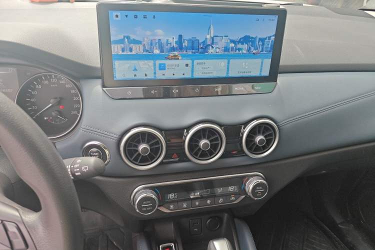 Used Nissan Qashqai 2025 Honor 2.0L CVT XV Genuine Edition Audio And AC Panel