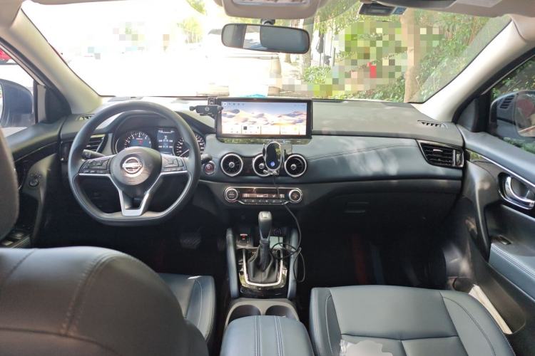 Used Nissan Qashqai 2025 Honor 2.0L CVT XV Genuine Edition Center Console