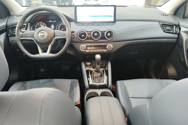 Used Nissan Qashqai 2025 Honor 2.0L CVT XV Genuine Edition Center Console