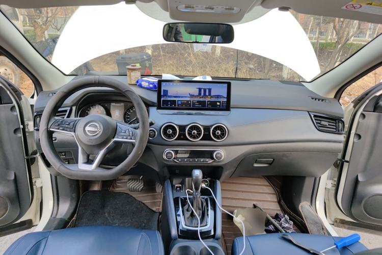 Used Nissan Qashqai 2025 Honor 2.0L CVT XV Genuine Edition Center Console