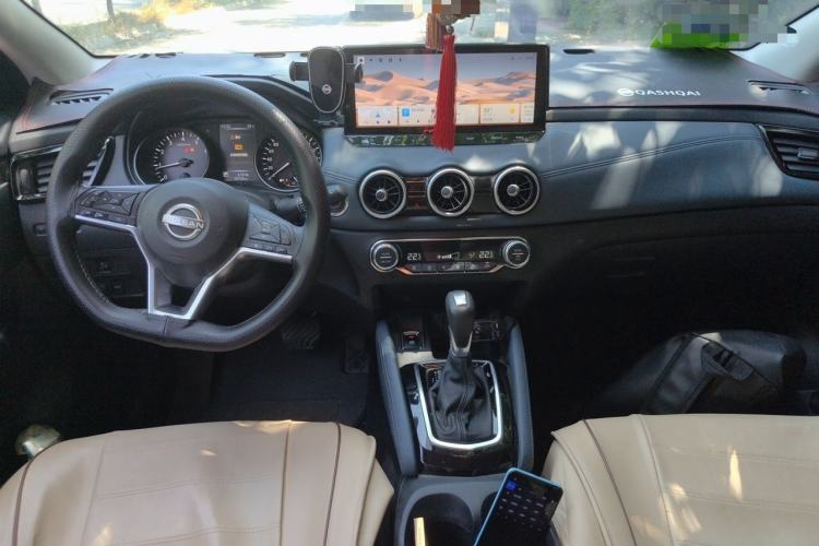 Used Nissan Qashqai 2025 Honor 2.0L CVT XV Genuine Edition Center Console