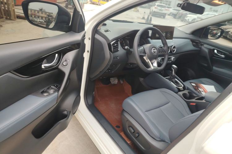 Used Nissan Qashqai 2025 Honor 2.0L CVT XV+ Leading Edition Driver Seat