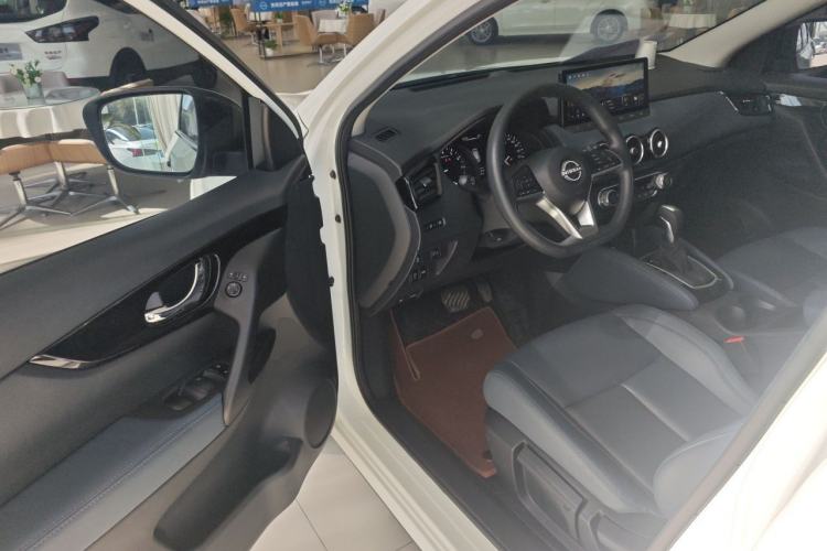 Used Nissan Qashqai 2025 Honor 2.0L CVT XV Genuine Edition Driver Seat
