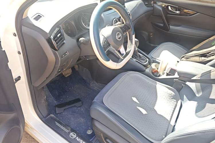 Used Nissan Qashqai 2025 Honor 2.0L CVT XV+ Leading Edition Driver Seat