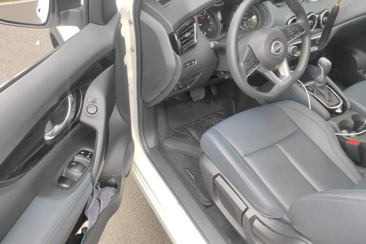 Used Nissan Qashqai 2025 Honor 2.0L CVT XV Genuine Edition Driver Seat